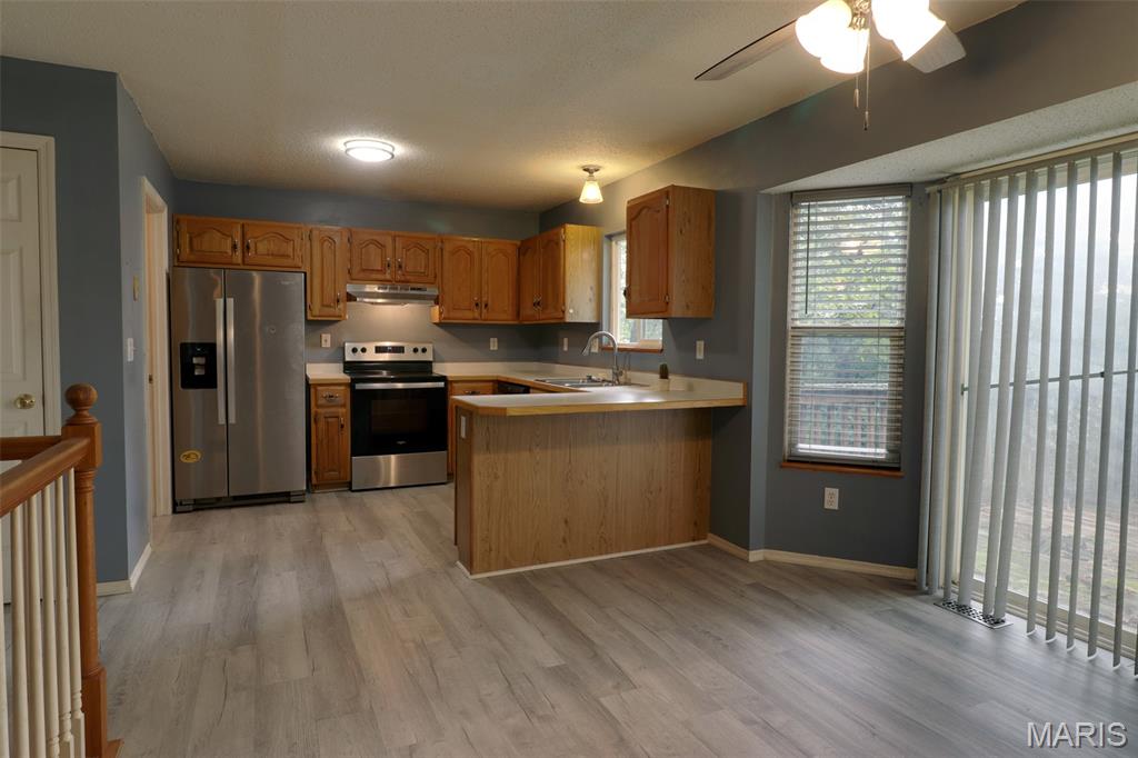 8350 Brouk Drive Property Photo 5