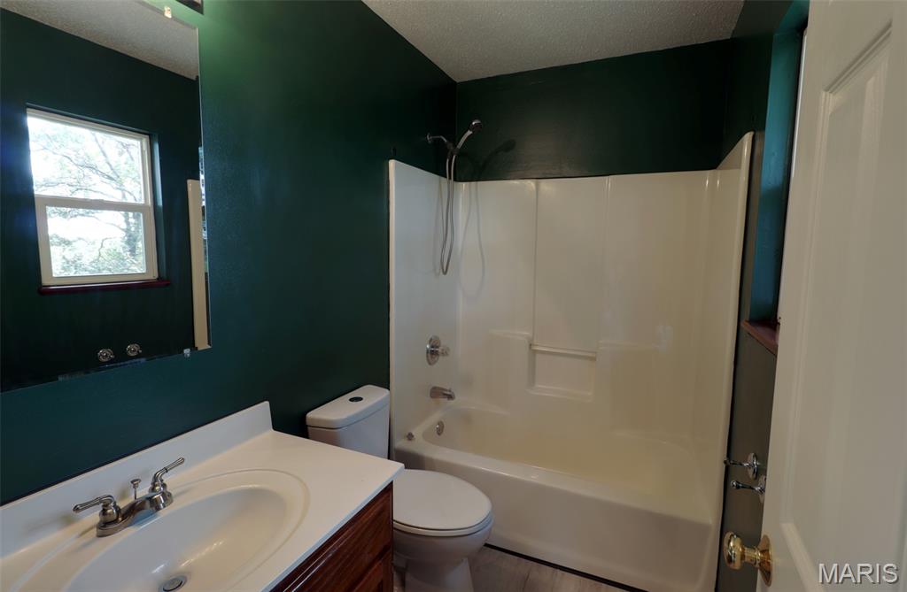 8350 Brouk Drive Property Photo 9