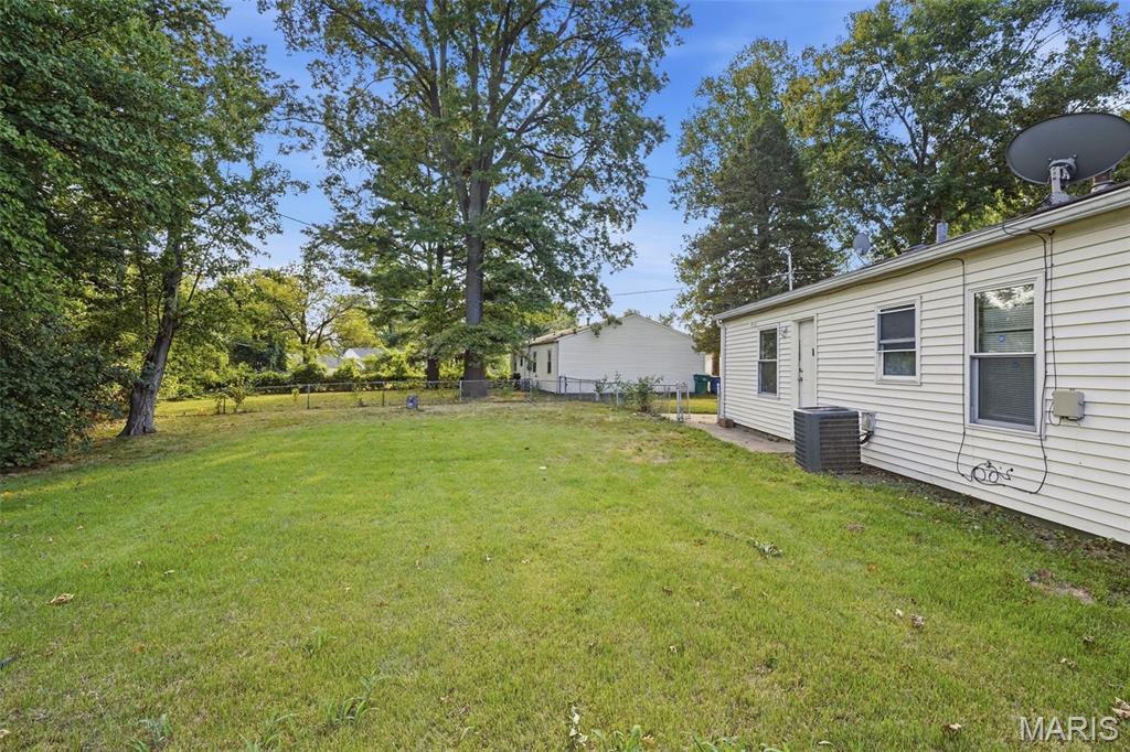 1329 Dominica Drive Property Photo 19
