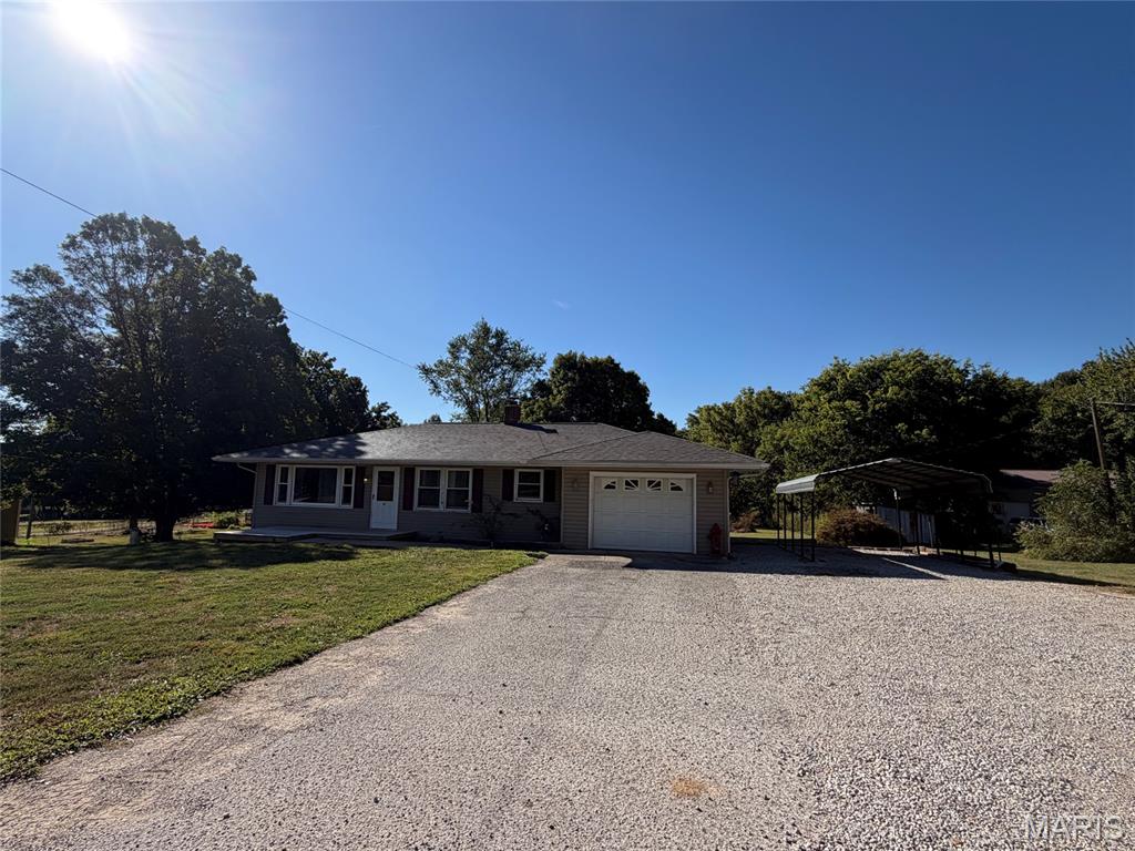 702 E 1700 Avenue Property Photo 1