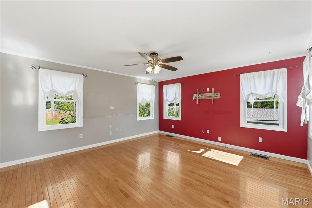 6935 Greenholly Drive Property Photo 6