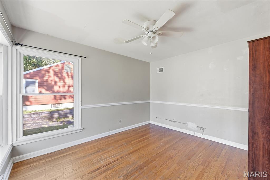 6935 Greenholly Drive Property Photo 11