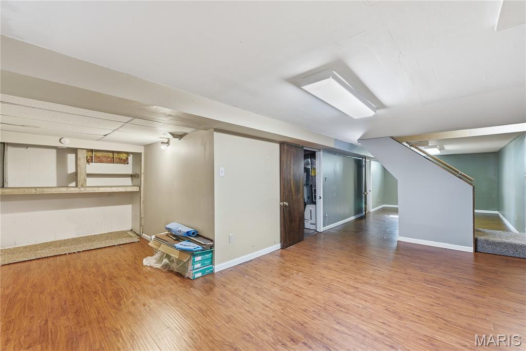 6935 Greenholly Drive Property Photo 18