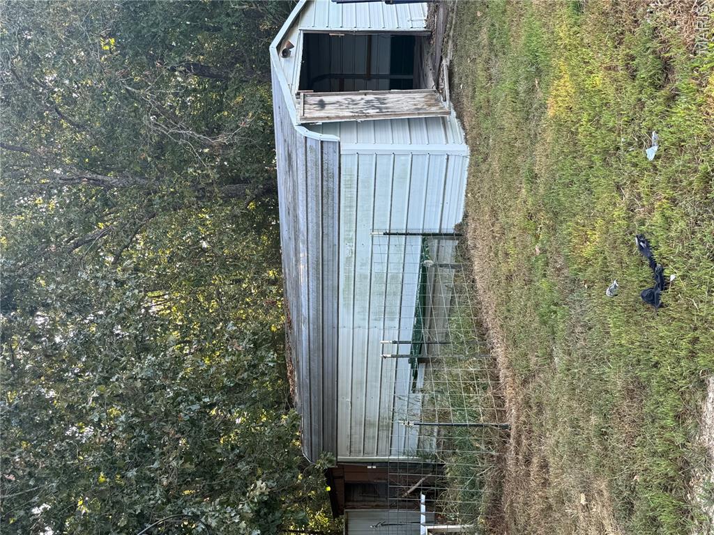 17131 Private Drive 8178 Property Photo 14