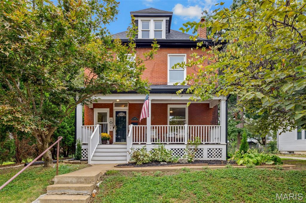 3449 Manhattan Avenue Property Photo 1