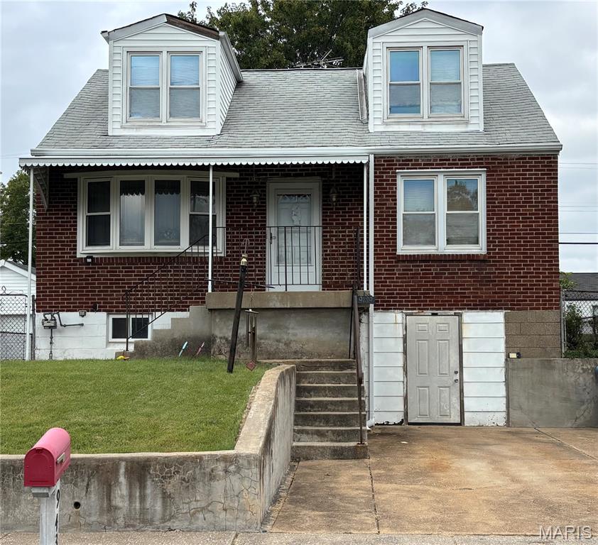 9439 Ridge Avenue Property Photo 1