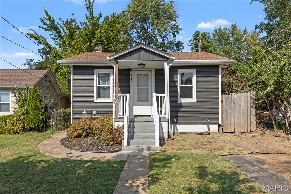 9329 Latrobe Avenue Property Photo 1