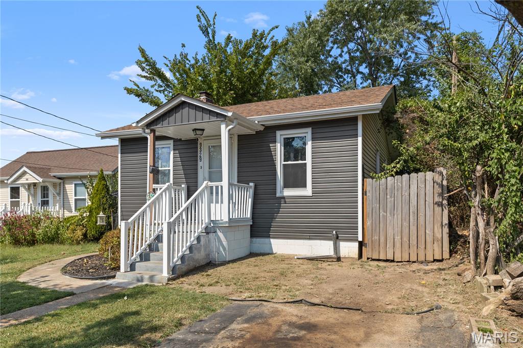 9329 Latrobe Avenue Property Photo 2