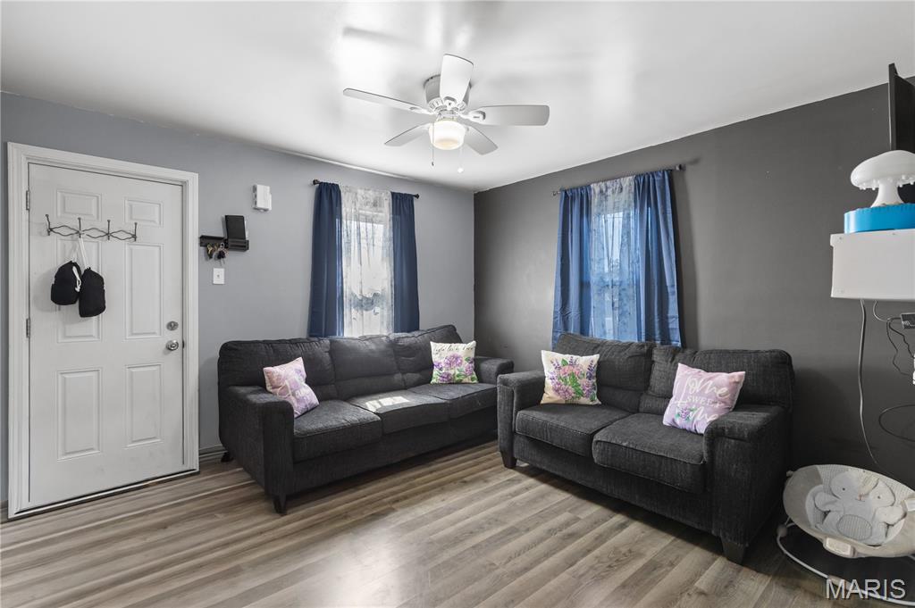 9329 Latrobe Avenue Property Photo 4