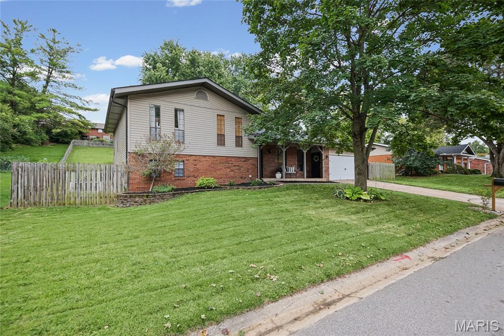 69 Glendale Drive Property Photo 3
