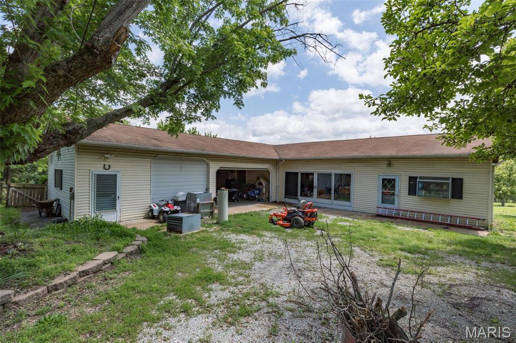 5340 Studer Lane Property Photo 10
