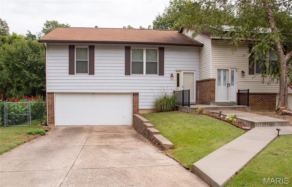 3014 Bluffwood Drive Property Photo 1