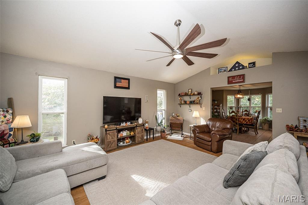 3216 Watson Road Property Photo 10