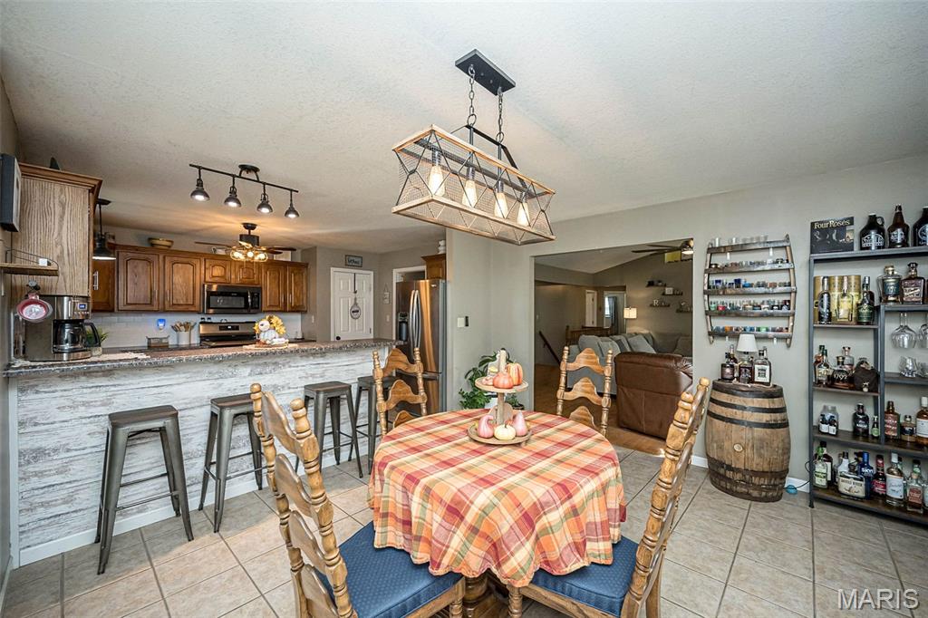 3216 Watson Road Property Photo 12