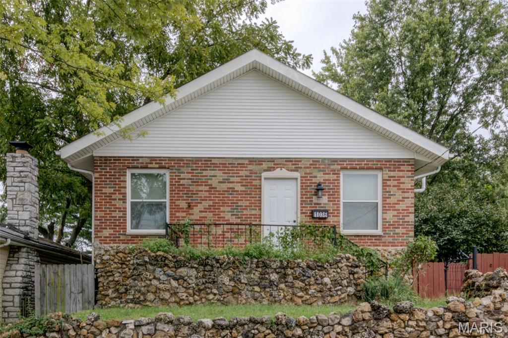 1036 Wachtel Avenue Property Photo 1