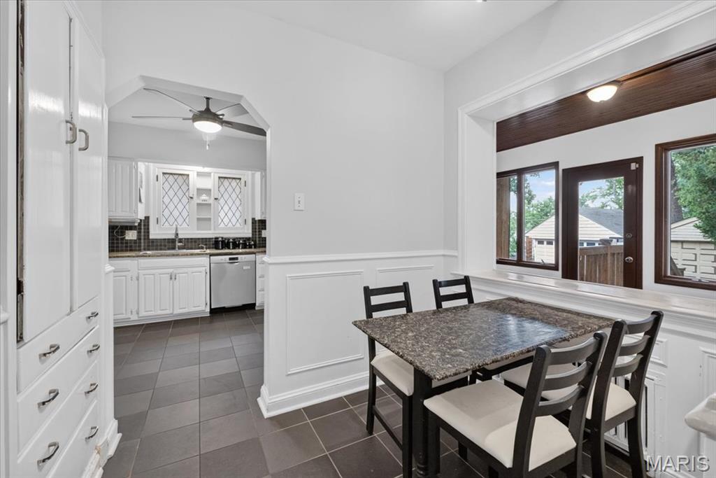 7141 Lindell Boulevard Property Photo 17