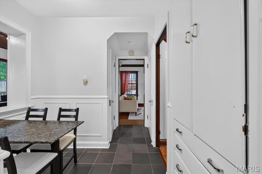 7141 Lindell Boulevard Property Photo 18