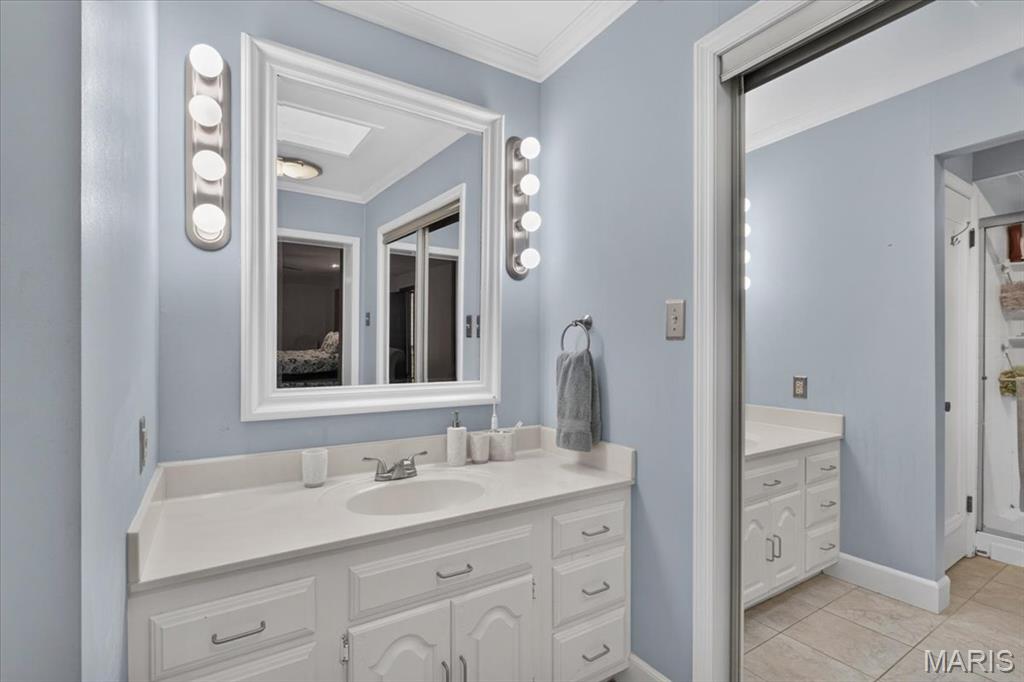 7141 Lindell Boulevard Property Photo 31