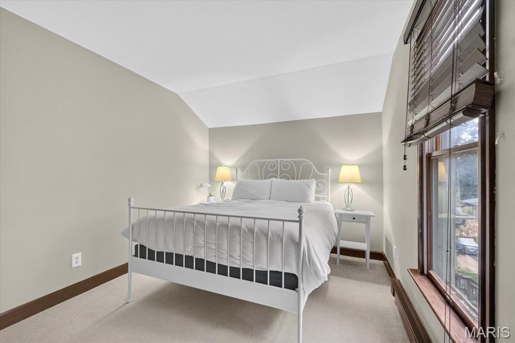 7141 Lindell Boulevard Property Photo 35