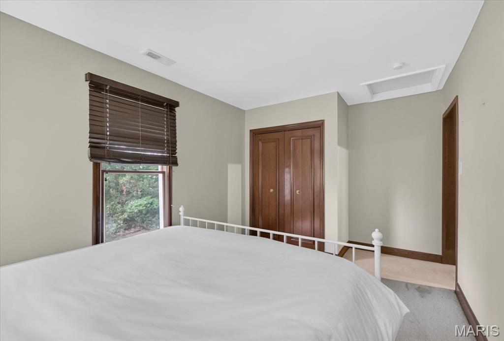 7141 Lindell Boulevard Property Photo 36