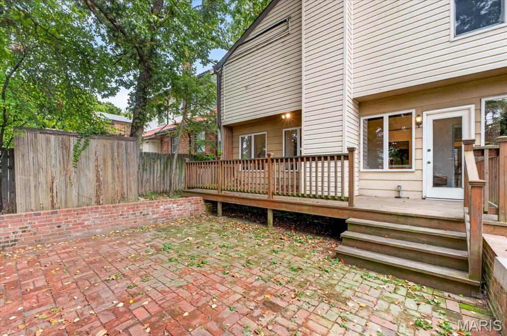 7141 Lindell Boulevard Property Photo 47