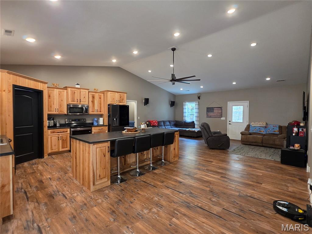 26061484 Property Photo 5