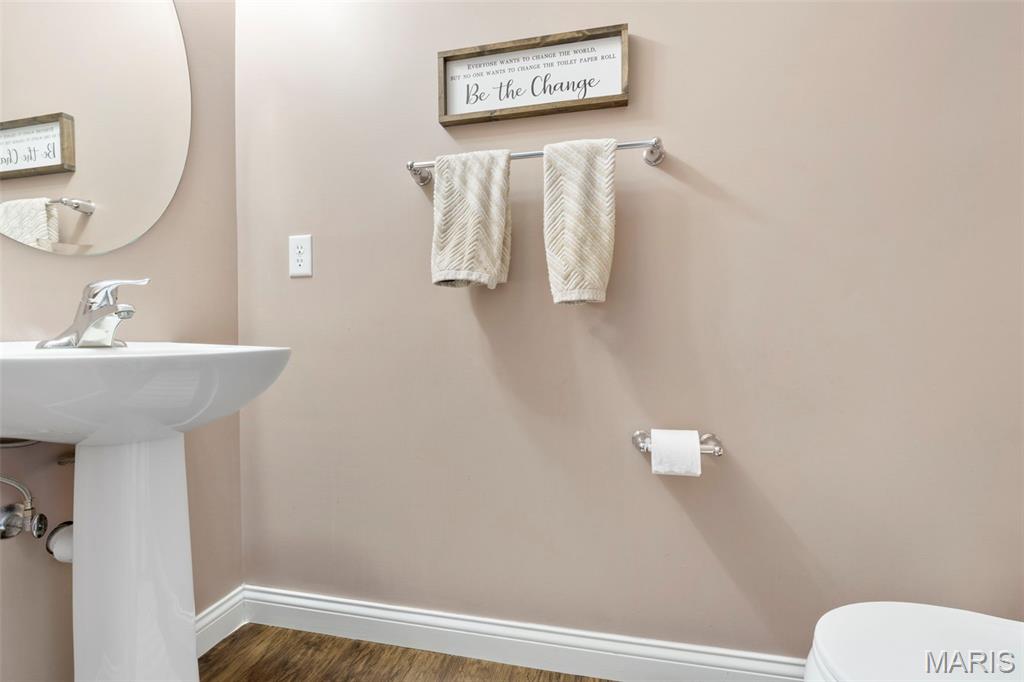 609 Spring Manor Property Photo 10