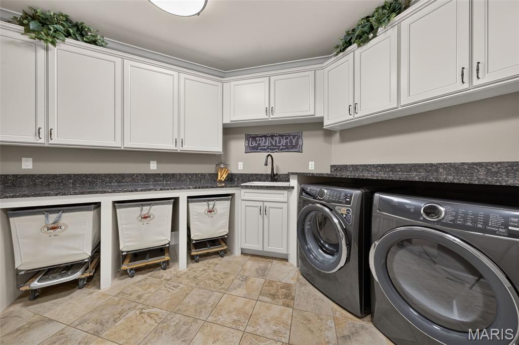 2000 Diehr Road Property Photo 41