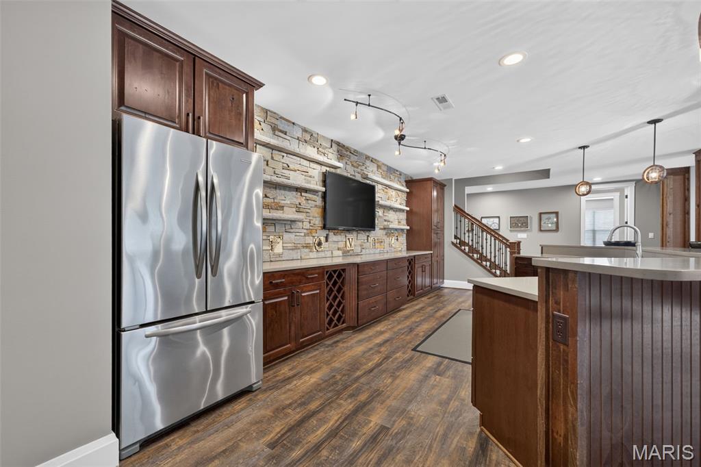 2000 Diehr Road Property Photo 45