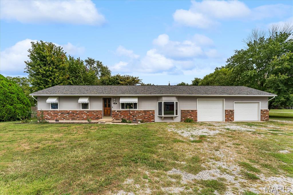 2115 S 5th Street Property Photo 1