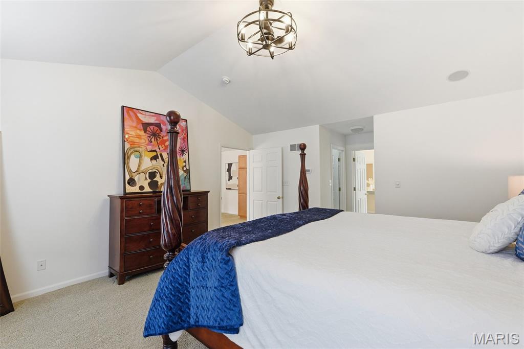 908 Green Arbor Drive Property Photo 16