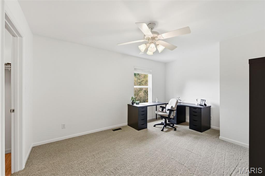 908 Green Arbor Drive Property Photo 19