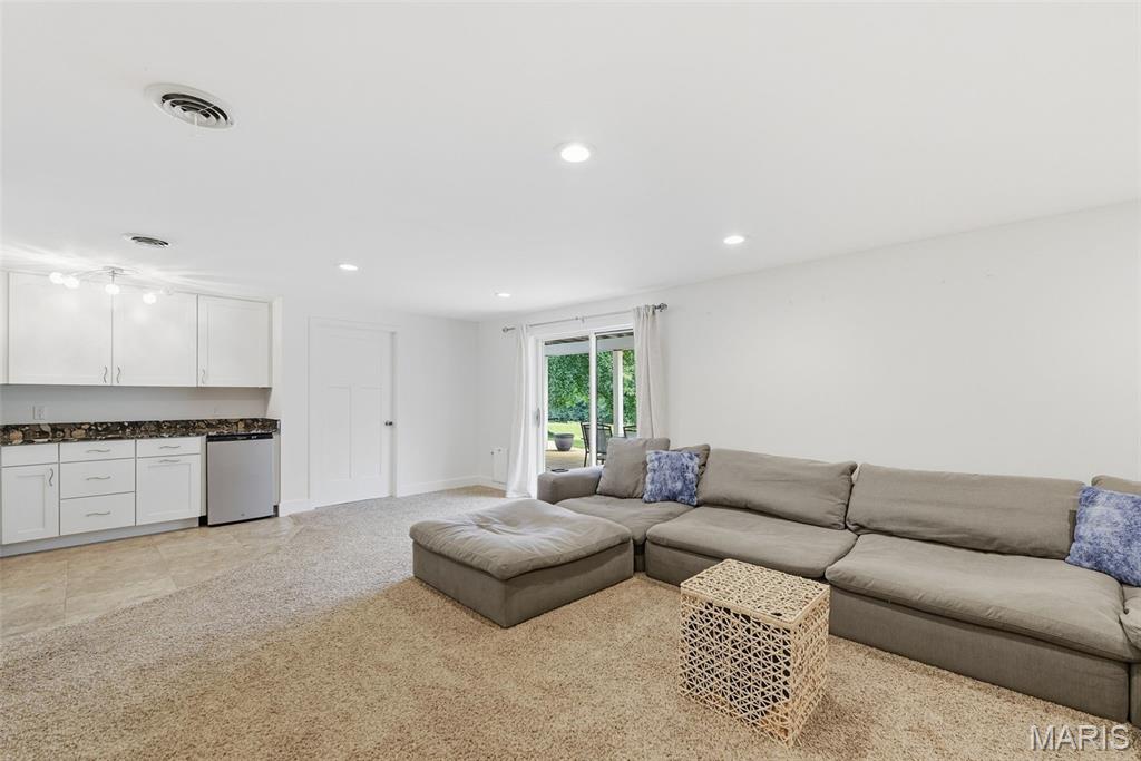908 Green Arbor Drive Property Photo 24