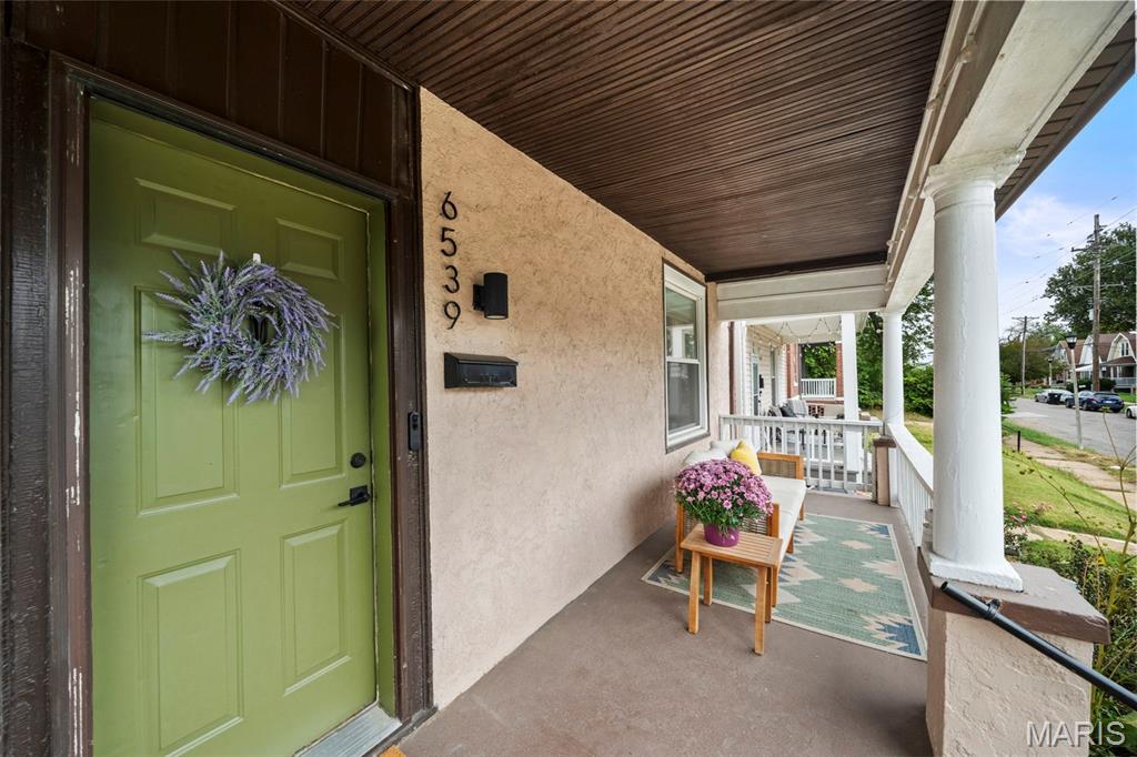 6539 Bartmer Avenue Property Photo 4