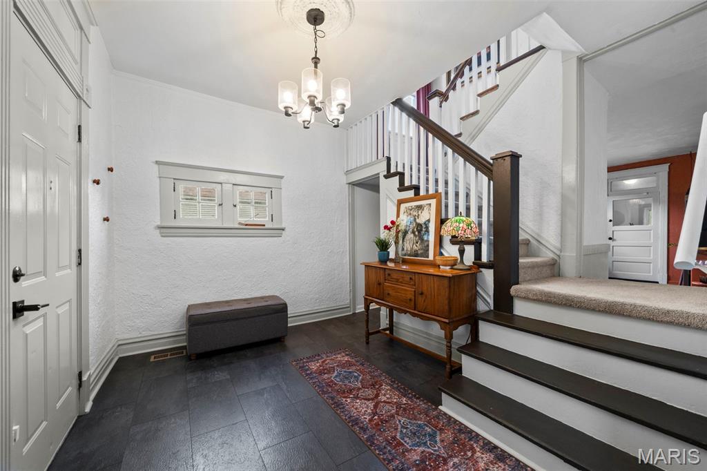 6539 Bartmer Avenue Property Photo 6