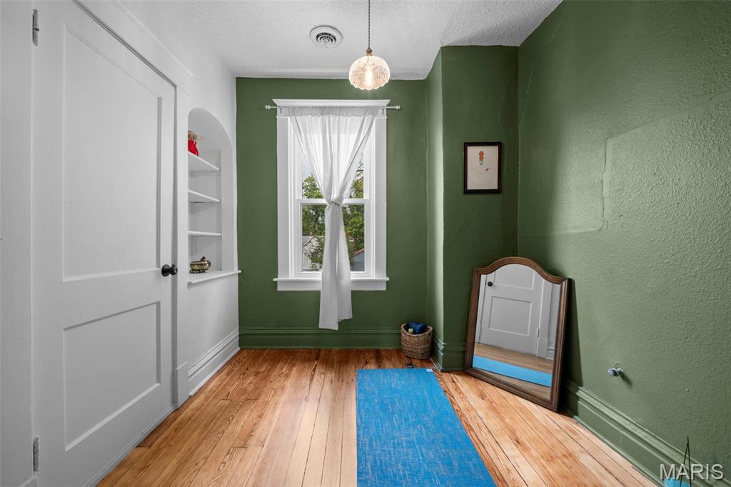 6539 Bartmer Avenue Property Photo 28