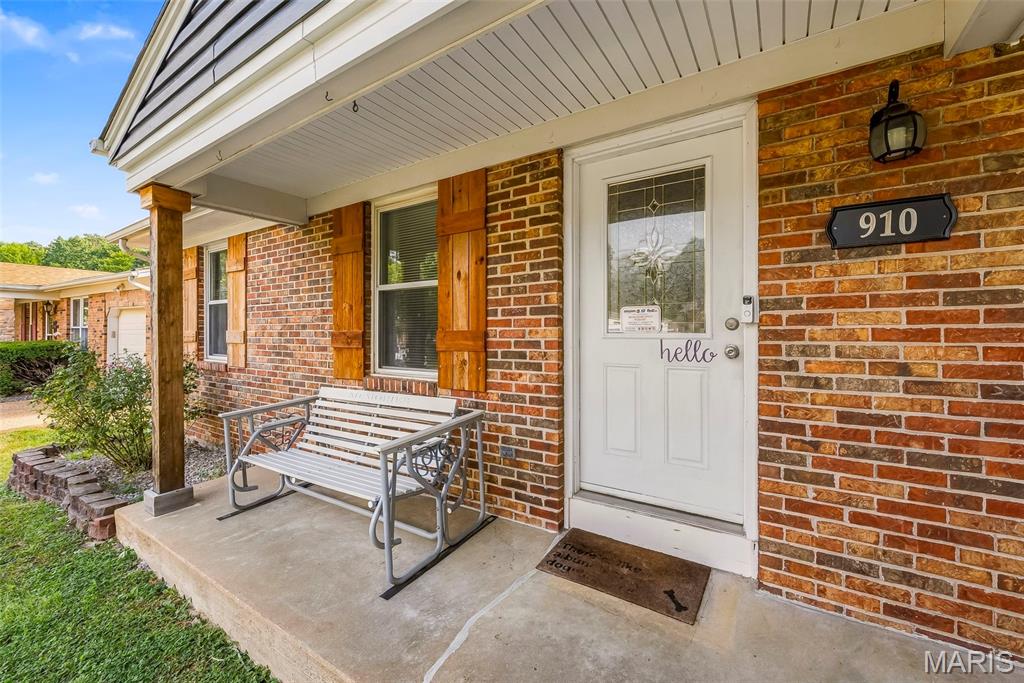 910 Oak Trail Court Property Photo 7