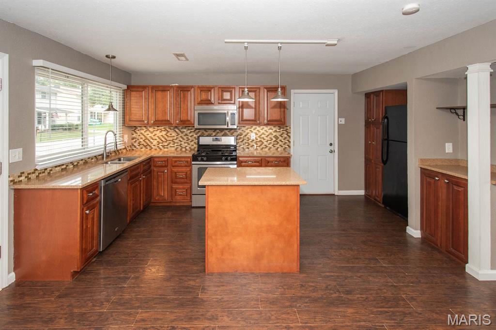 1627 Williamsburg Drive Property Photo 15