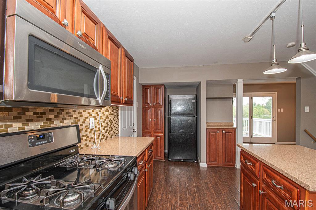 1627 Williamsburg Drive Property Photo 18