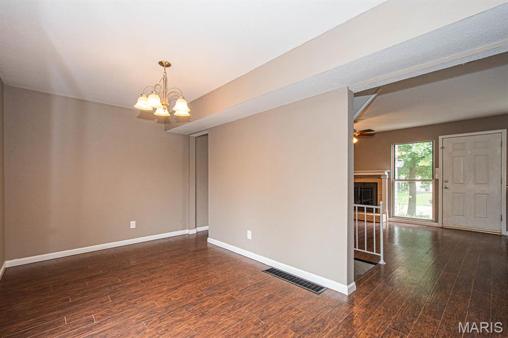 1627 Williamsburg Drive Property Photo 22