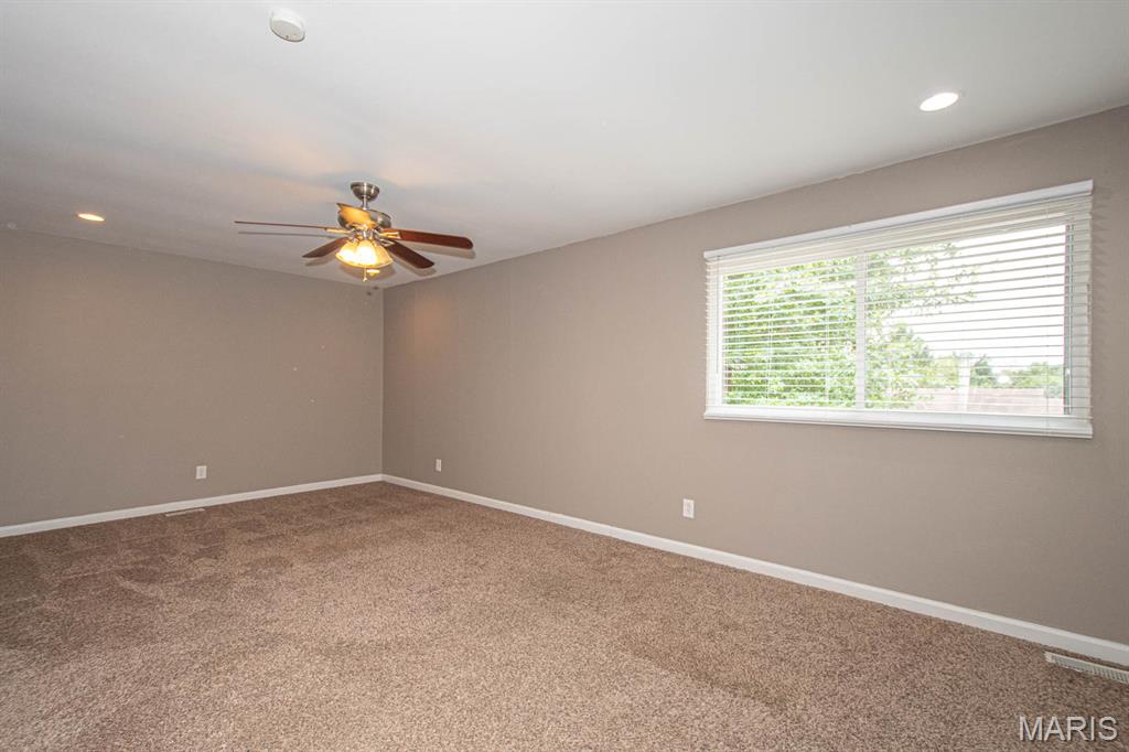 1627 Williamsburg Drive Property Photo 29