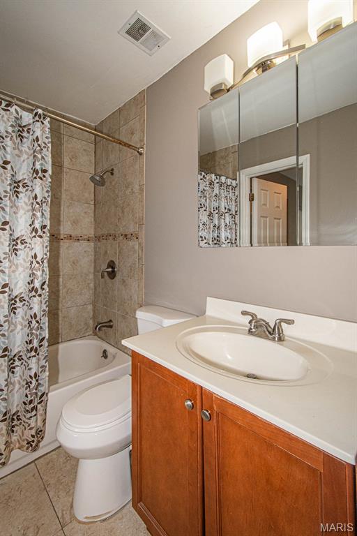 1627 Williamsburg Drive Property Photo 32