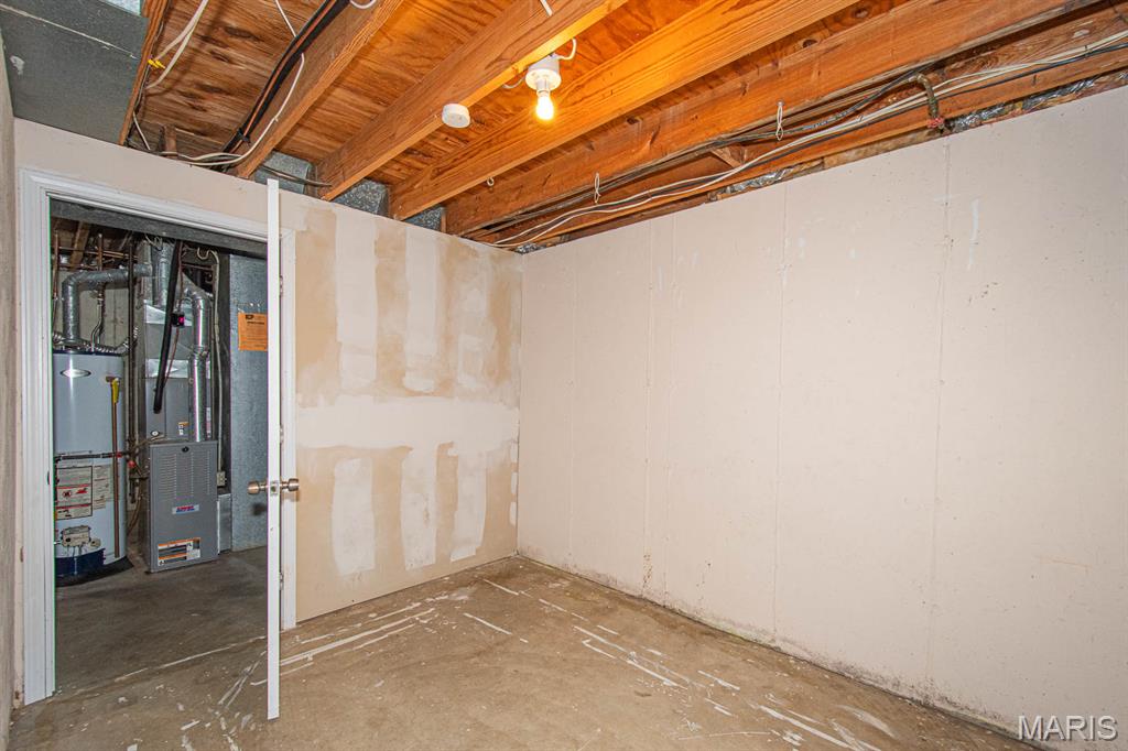1627 Williamsburg Drive Property Photo 42