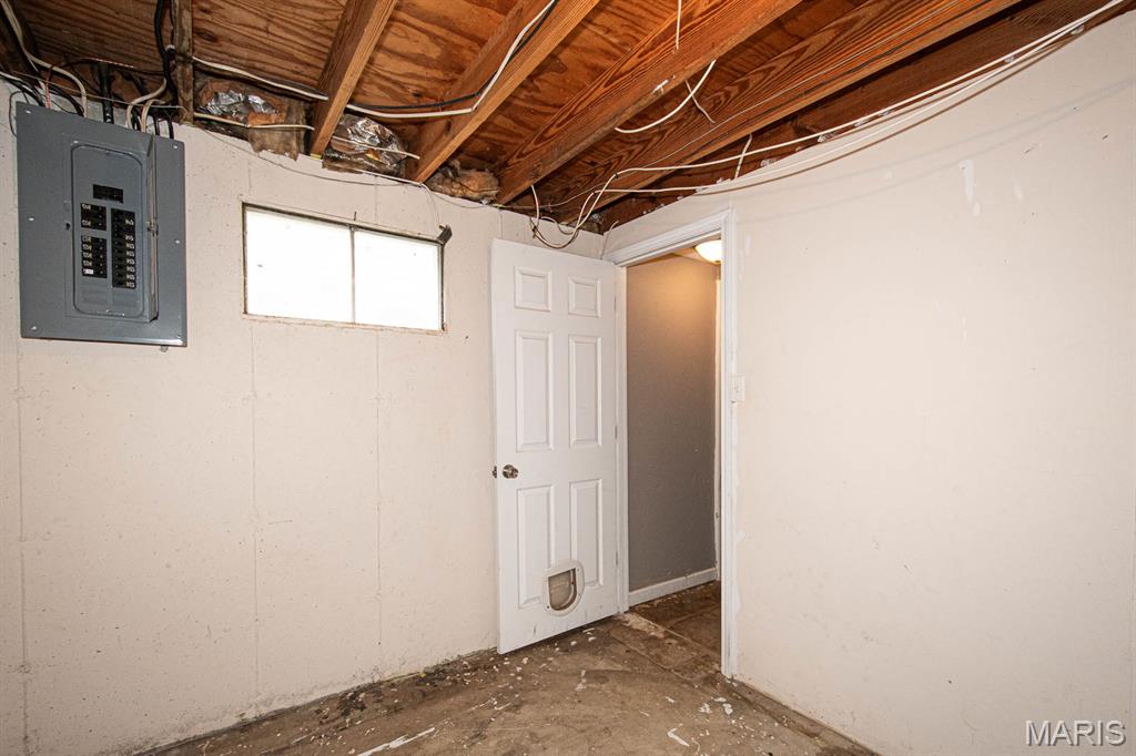 1627 Williamsburg Drive Property Photo 43