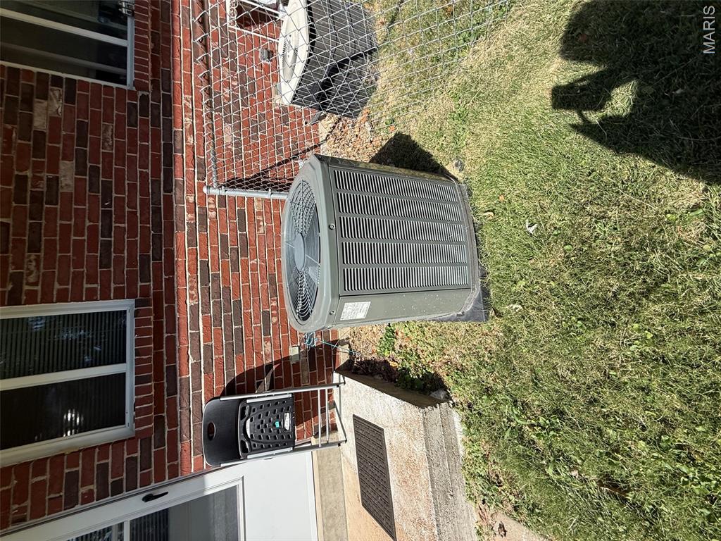 3560 Dixie Drive Property Photo 16