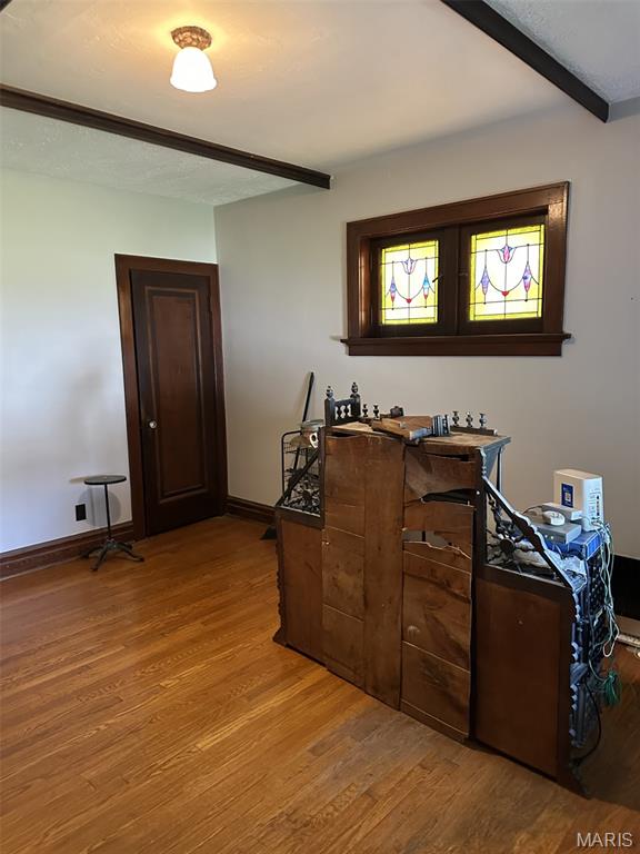 5701 Gresham Avenue Property Photo 7