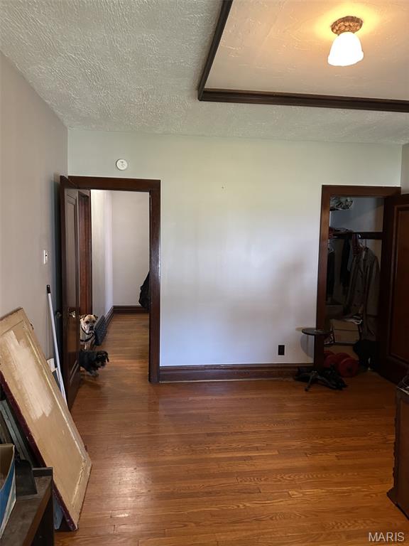5701 Gresham Avenue Property Photo 11