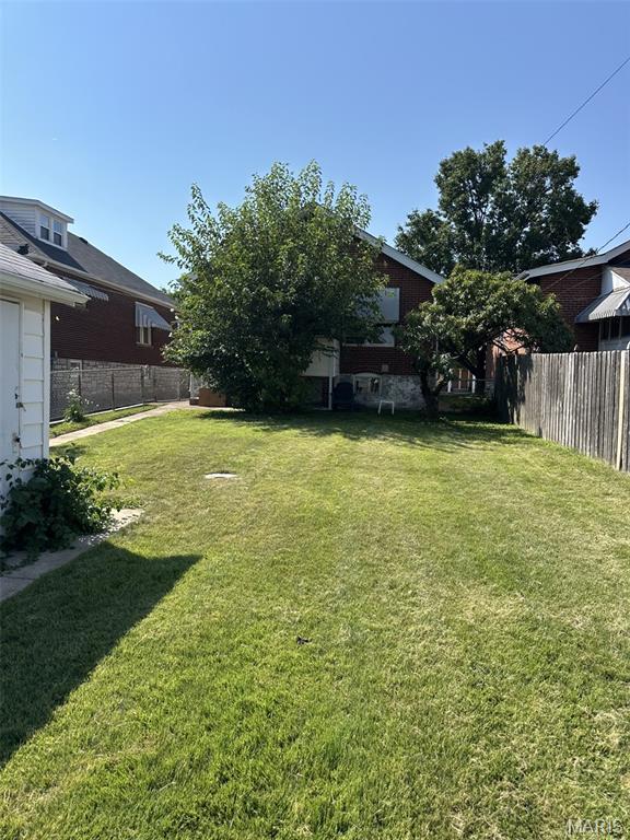 5701 Gresham Avenue Property Photo 27