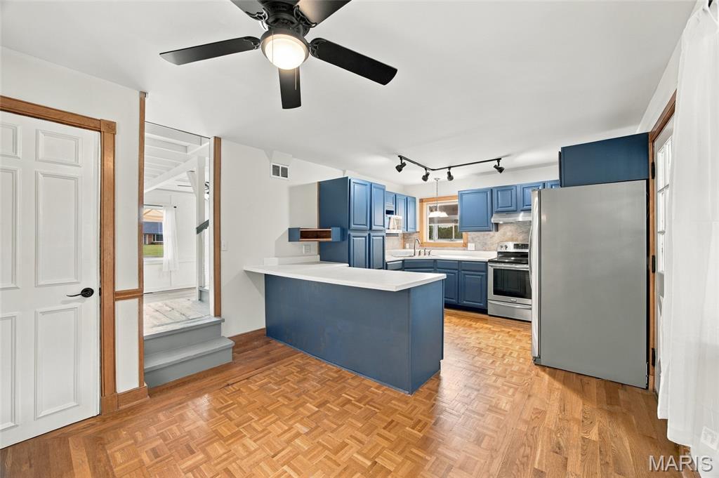1333 S Highway 19 Property Photo 10