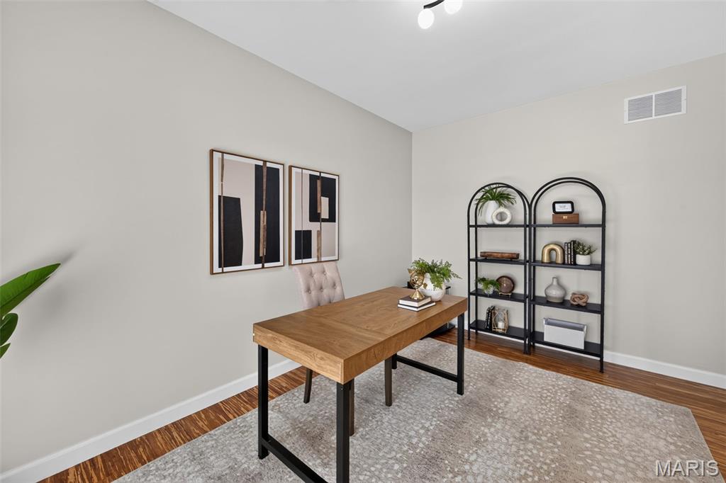 1248 Twinleaf Circle Property Photo 14